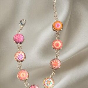 Pink and orange vintage button bracelet with silver chain #retroaccessories
